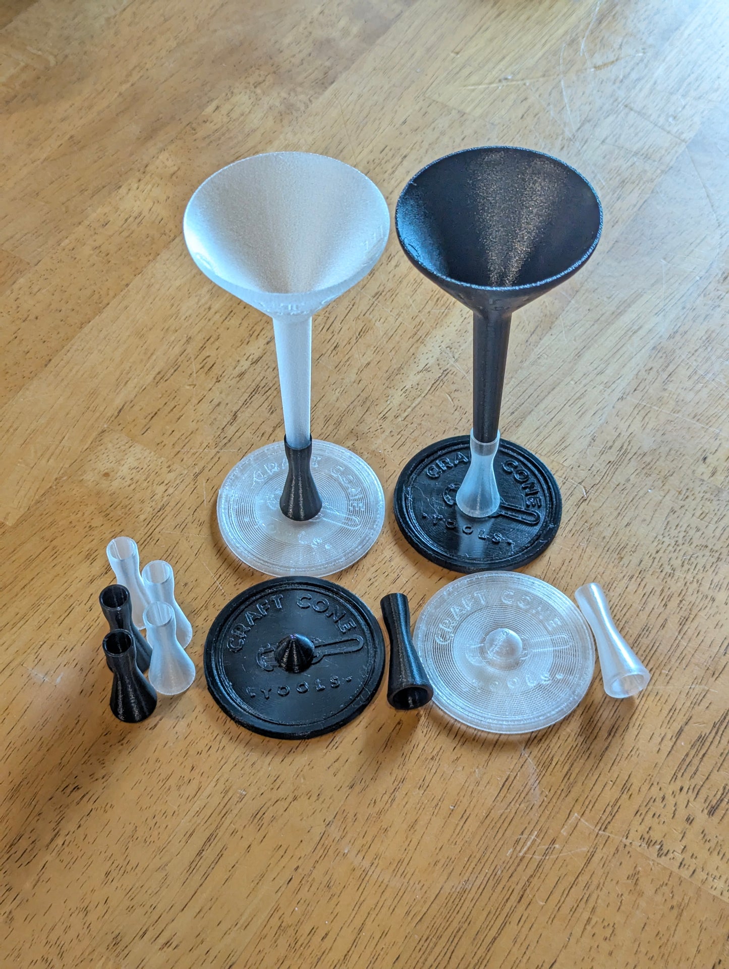 Cap-Tip-Stand, Cone Filling and Packing Tool Holder