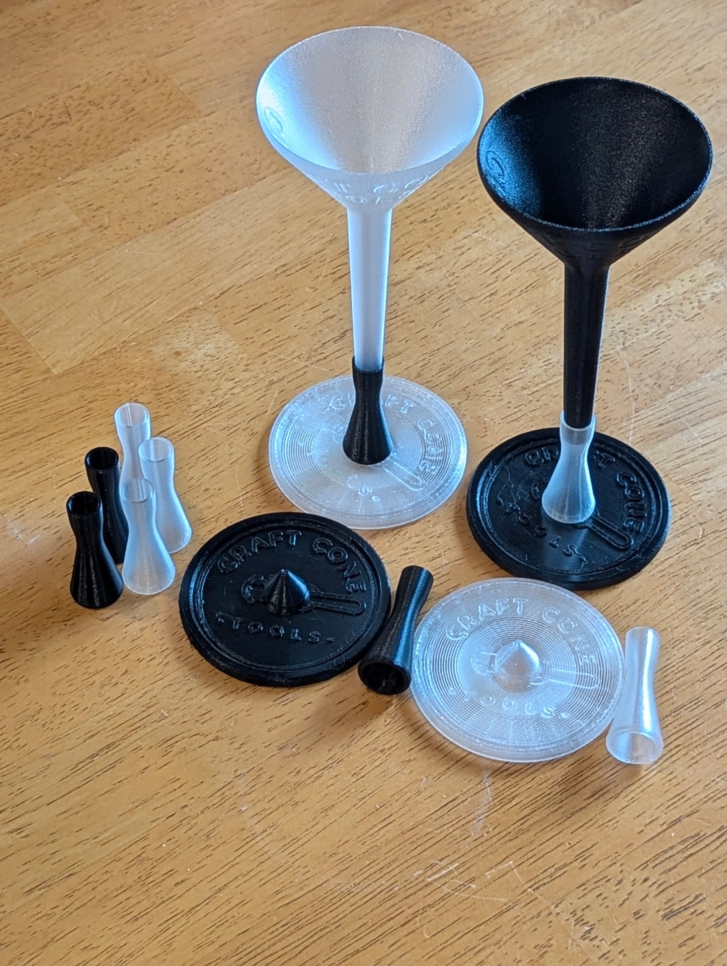 Cap-Tip-Stand, Cone Filling and Packing Tool Holder